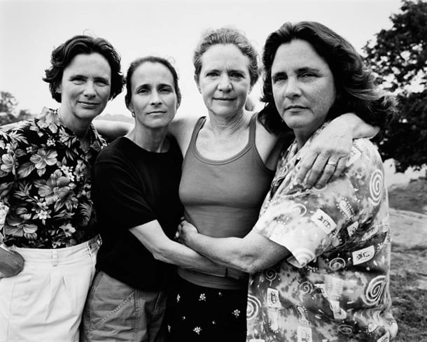 the-brown-sisters-take-photo-every-year-for-36-years-28