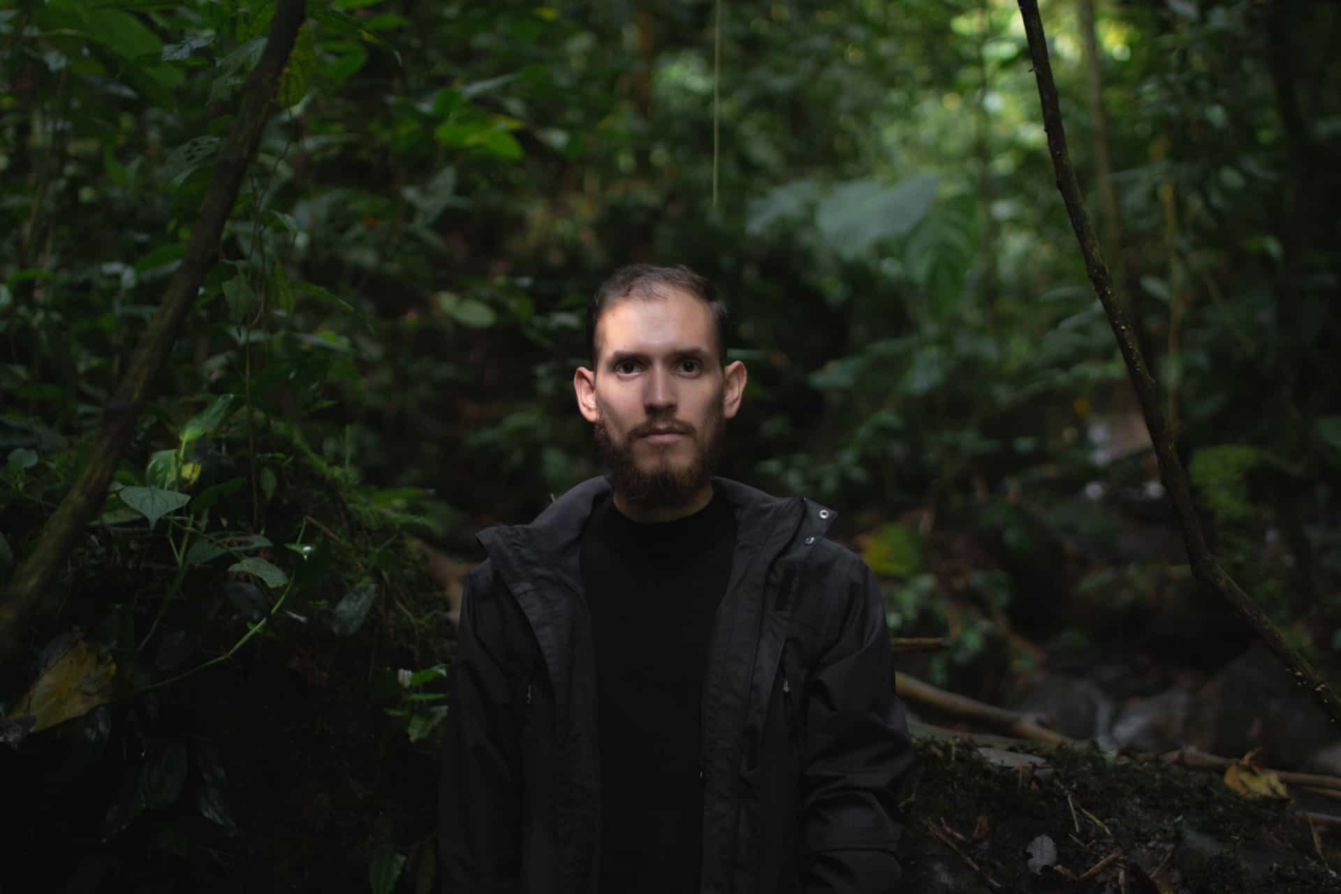 ZEMÖG: minimalismo orgánico, tribalismo y expansión mental en lo más recóndito de la selva