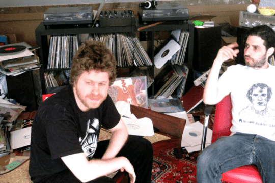 Disfruta de un pequeño Live Set de Juju & Jordash…