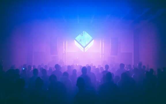 Empiece la Semana con éste set de CLAUDIO PRC y Báilatelo éste 1ro de Julio en Club1984