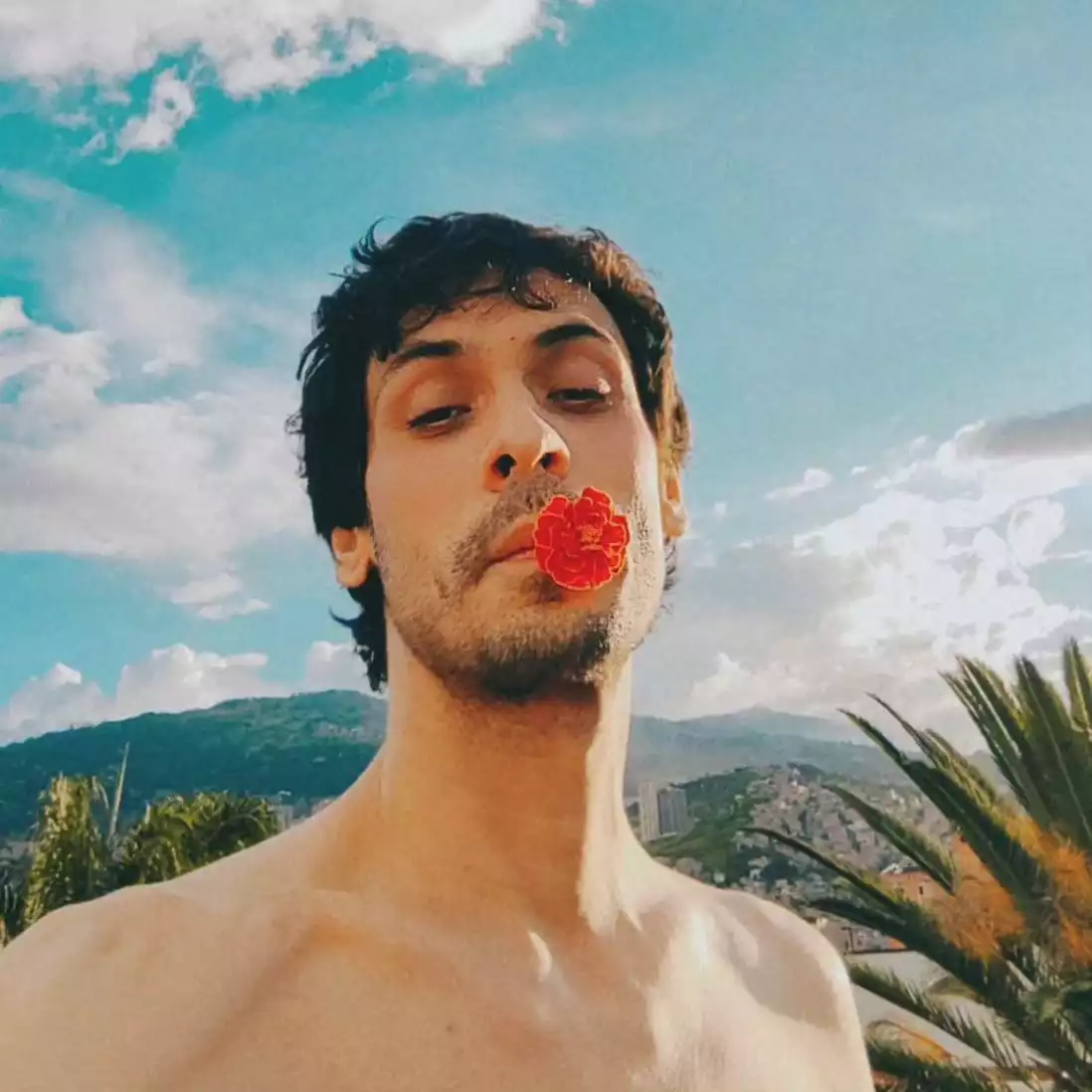 Juan Erasmo creador de Esteriopsis se encuentra en estado de salúd delicado