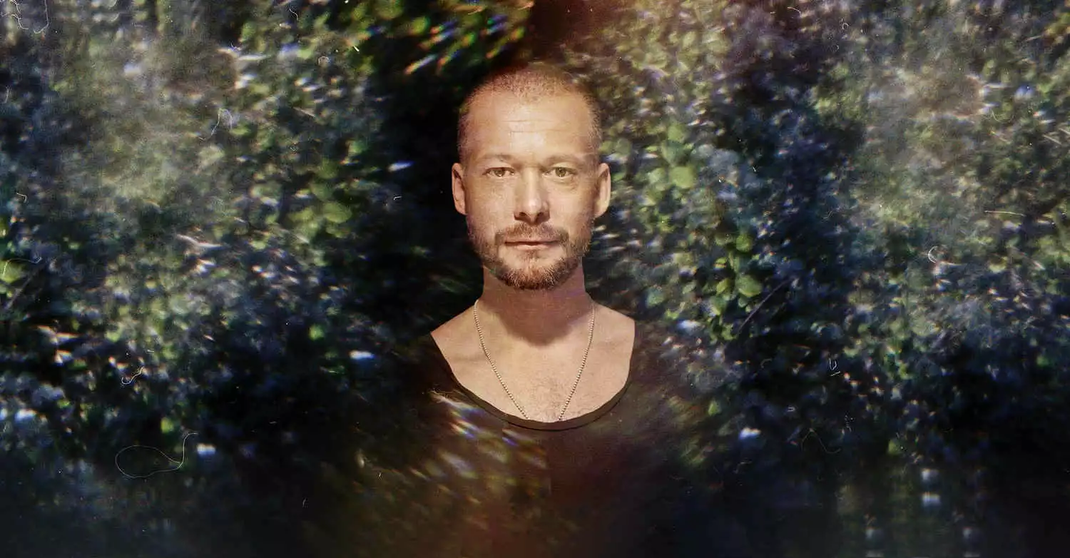 Sebastian Mullaert: La Magia del Techno Meditativo.