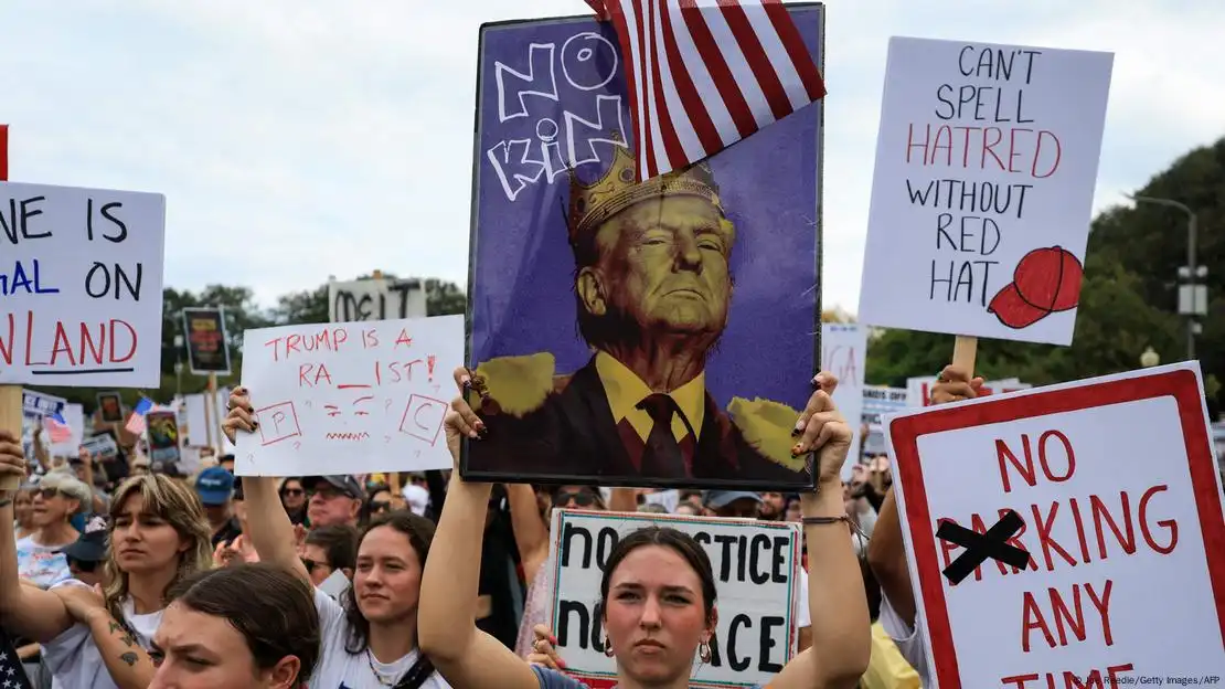 Estados Unidos se levanta contra Trump.