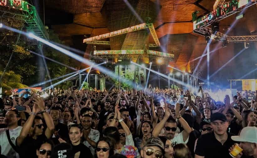 El origen de la cultura no es la guerra, sino la fiesta: Byung-Chul Han