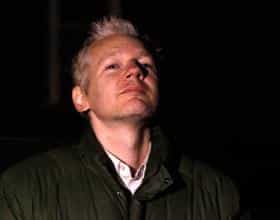 Assange sería juzgado como terrorista