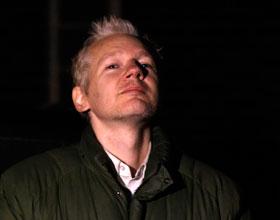 Assange sería juzgado como terrorista