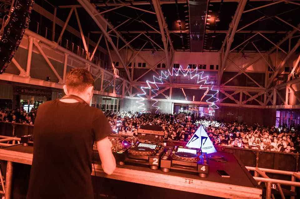 CLAUDIO PRC: Escucha 5 Tracks para hacer surfing mental ¡Warmup FDM2020!