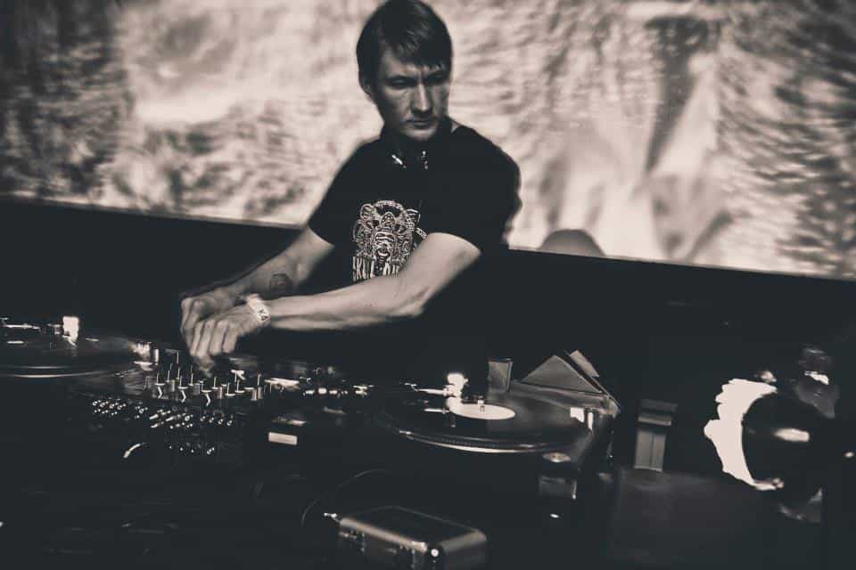 DJ PETE: el carácter más definido de la ciencia ficción, ¡la sustancia! éste 1 de octubre en Medellín