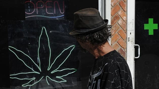 EE.UU.: El mercado legal de marihuana ‘cosechará’ más ventas que los smartphones