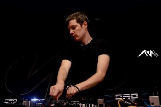 Ambivalent nos alegra el día con un mix