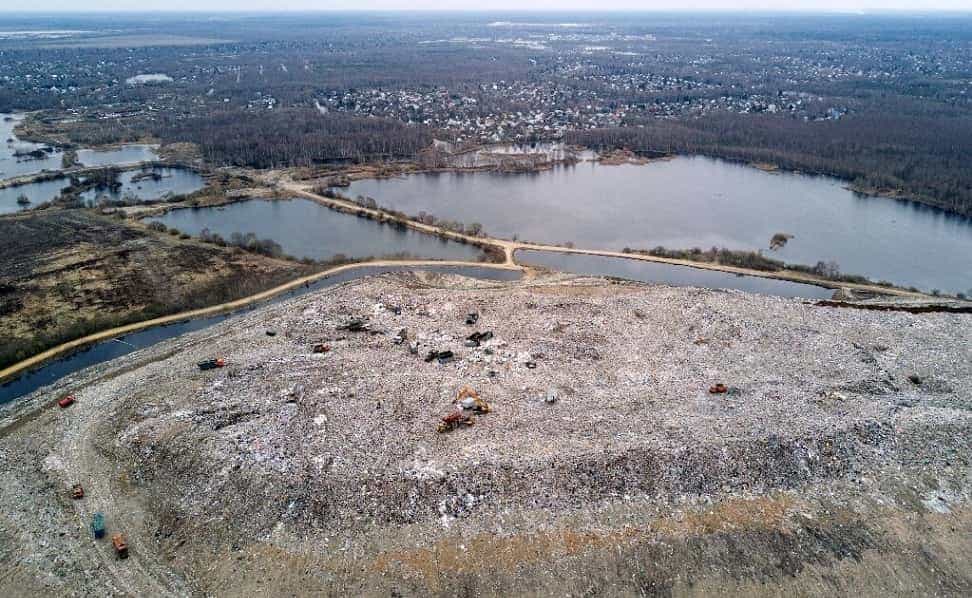 Rusia lucha por contener su basura, un problema que afecta al mundo