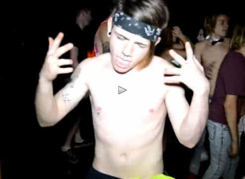 Niños de 15 años Se Ebrioenloquecen en Video