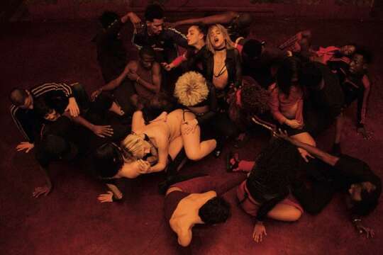 Mira el trailer de Climax, la nueva película de Gaspar Noé que explora el LSD en la pista de baile