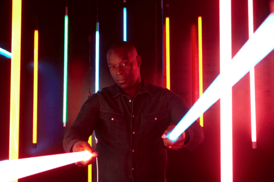 Kevin Saunderson y su label hacen un regalo