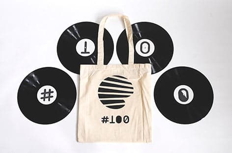 Electric Deluxe celebra su centenar de Podcasts