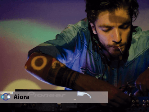 Escucha: Aiora – Peace In A Cave
