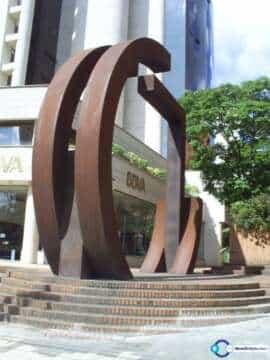 Medellín: Obras de arte privadas y anónimas