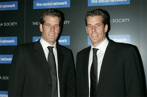 Los gemelos Winklevoss vuelven a denunciar a Facebook