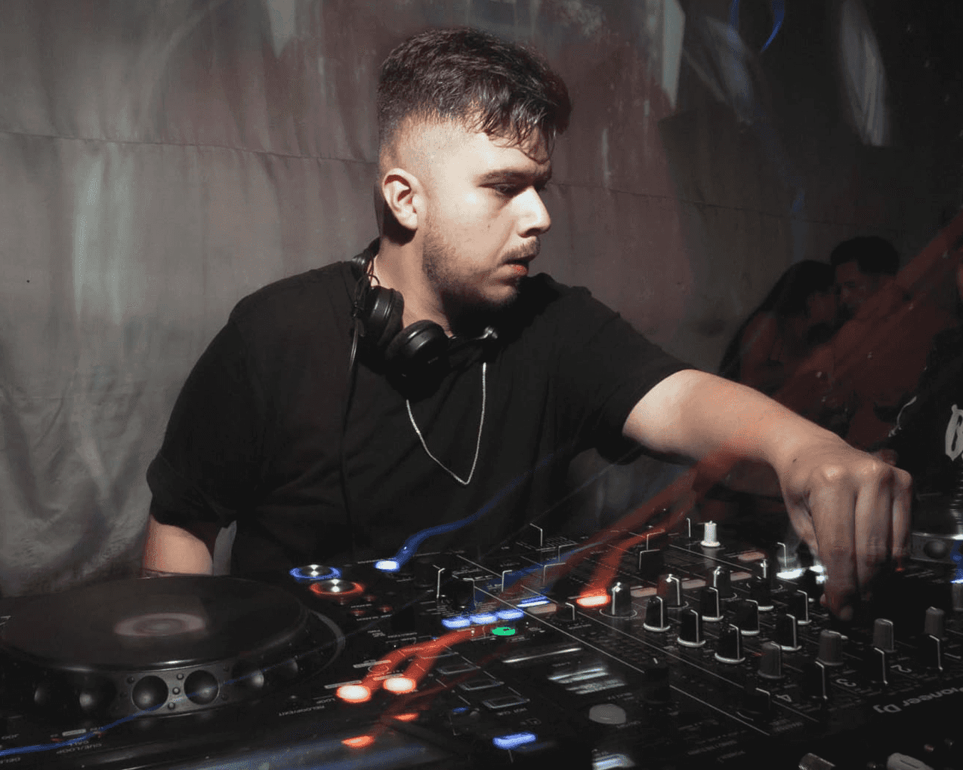 Jose Monsalve inicia su primer tour en Europa