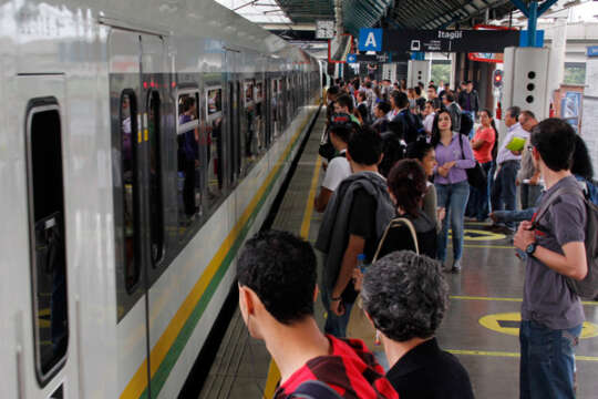El metro de Medellín llega a 2 mil millones de pasajeros movilizados