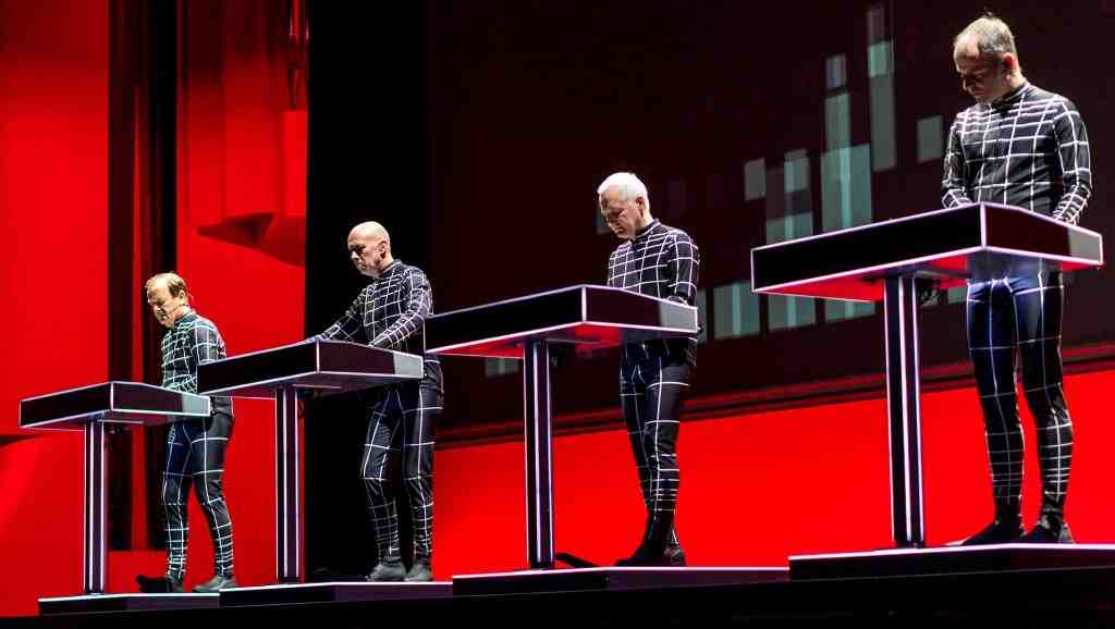CUARENTECHNA: Documental de KRAFTWERK en la BBC y la apertura musical de la nueva era