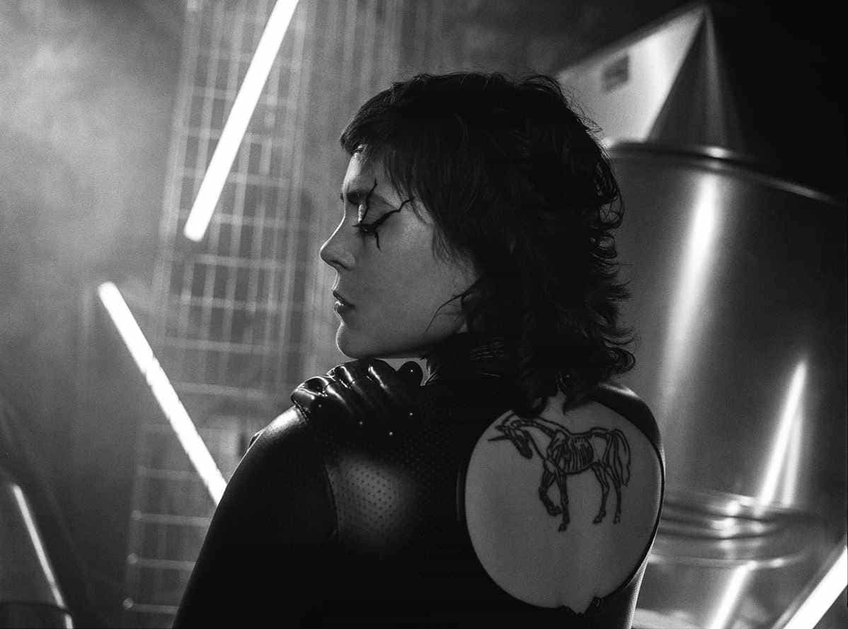 Louisahhhh anuncia el primer EP de su álbum debut en He.She.They.