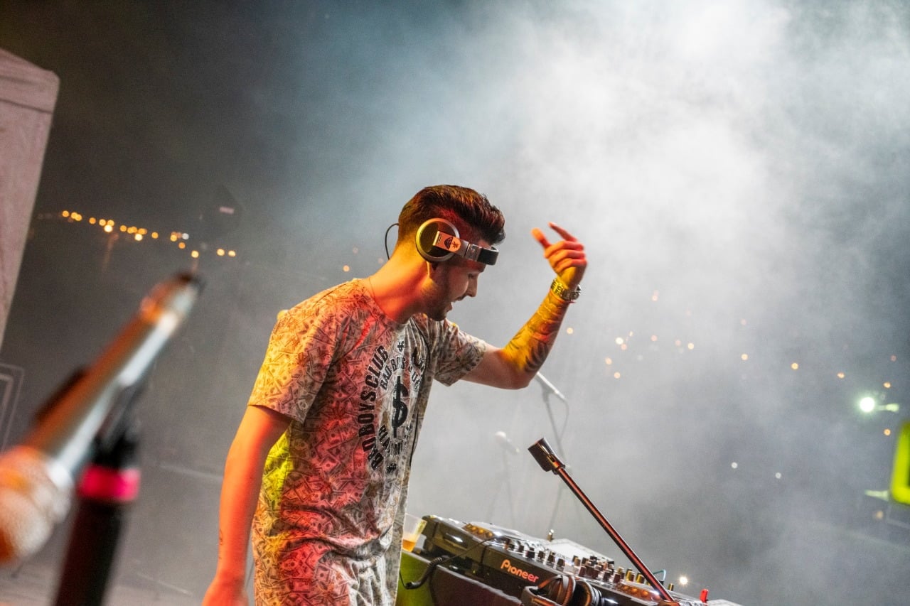 Escucha la propuesta del productor paisa DJ Luisly enfocada a la música house