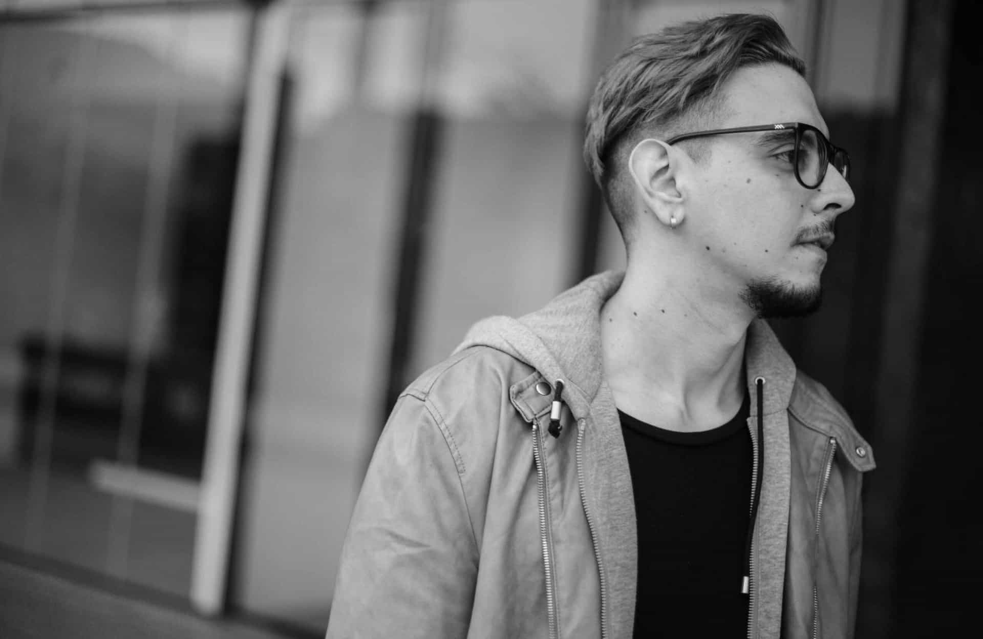 MARCK D: un veterano del techno groove para la calentar la pista en FREEDOM AdAstra