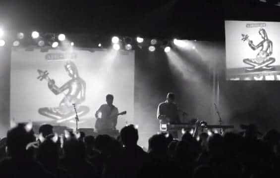 Mount Kimbie y el truco de encontrar sonidos en Lugares Extraños