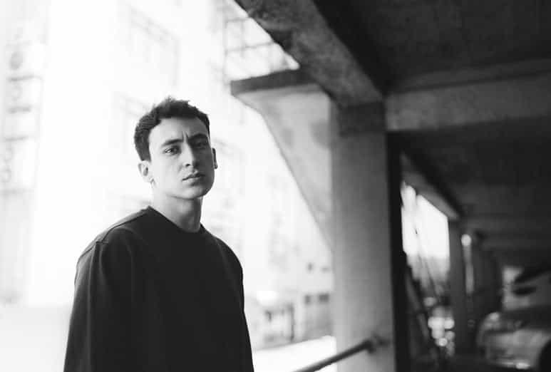 Premiere: Escucha ‘T-Symmetry’ de Nørbak en Axis Records