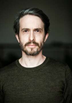 Pheek presente nuevo vinilo llamado Lumo