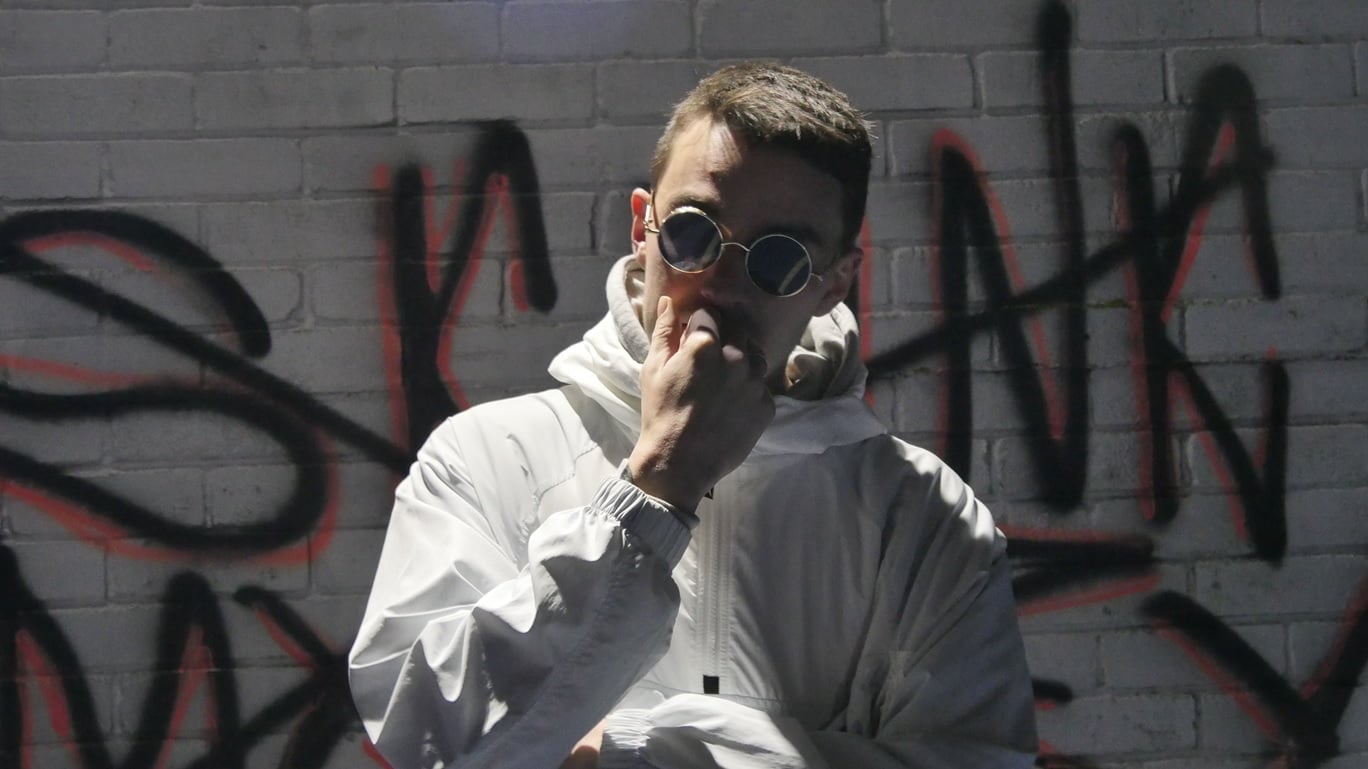 Pessimist anuncia álbum debut como Soft Boi