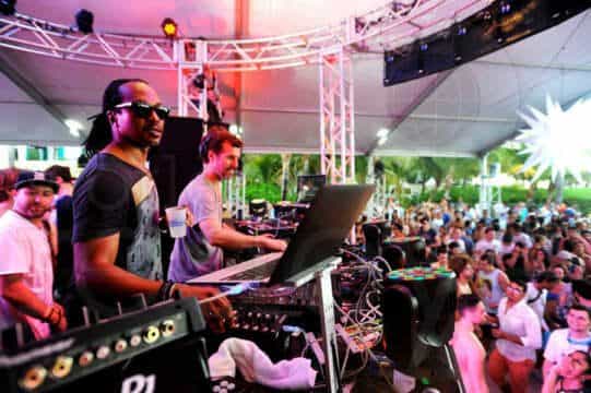 Stacey Pullen entrevista a Josh Wink y viceversa