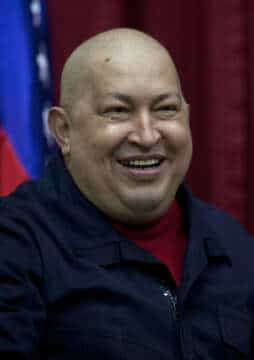A Chávez le quedan 6 meses de vida dice Embajador de USA