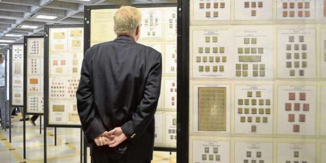 Un viaje al mundo de las estampillas postales