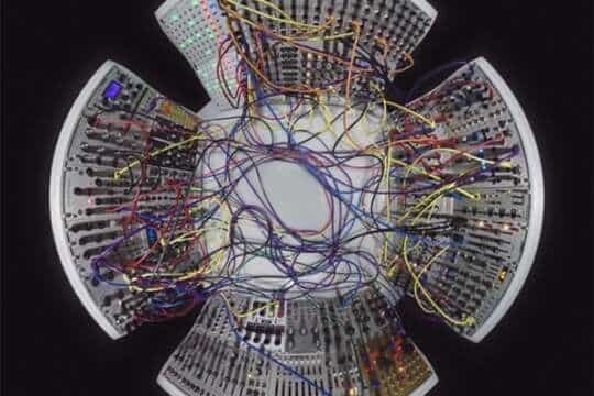 Video: Sumérgete en los sintetizadores modulares de Tiptop Audio