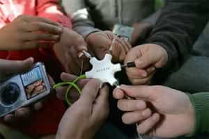 Conecte hasta 5 audífonos a un MP3