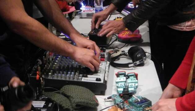 TALLER “MÁS ALLÁ DEL SONIDO”. ¡INSCRIBETE!