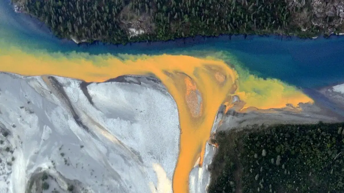 Los ríos de Alaska se están volviendo ácidos como el vinagre a medida que el metal tóxico se escapa del permafrost derretido