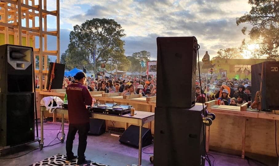 El lado cavernoso de DJ NOBU: Lo surreal y lo exótico de las frecuencias universales