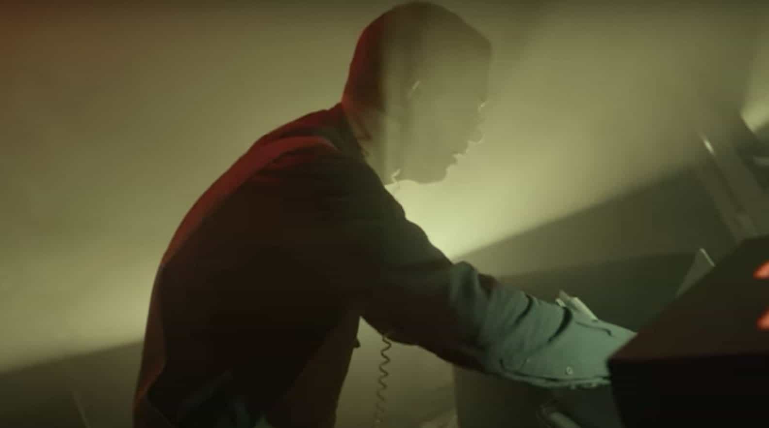 Djrum en la el puente de la Torre de Londres, deep, jungle y vocales de champeta porqué no?