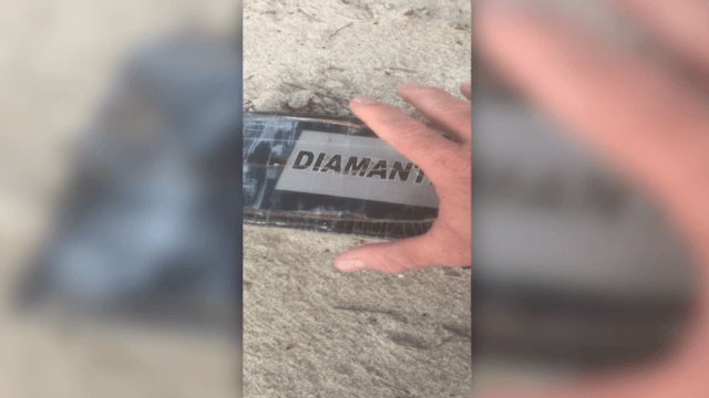 El huracán Dorian está enviando ladrillos de cocaína a las playas de Florida