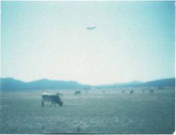 Eliminan "Unidentified flying objects" de un documento oficial de la Air Force por una averiguación del Huff Post.