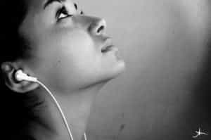 Ventas globales de música digital crecen 12% en 2009