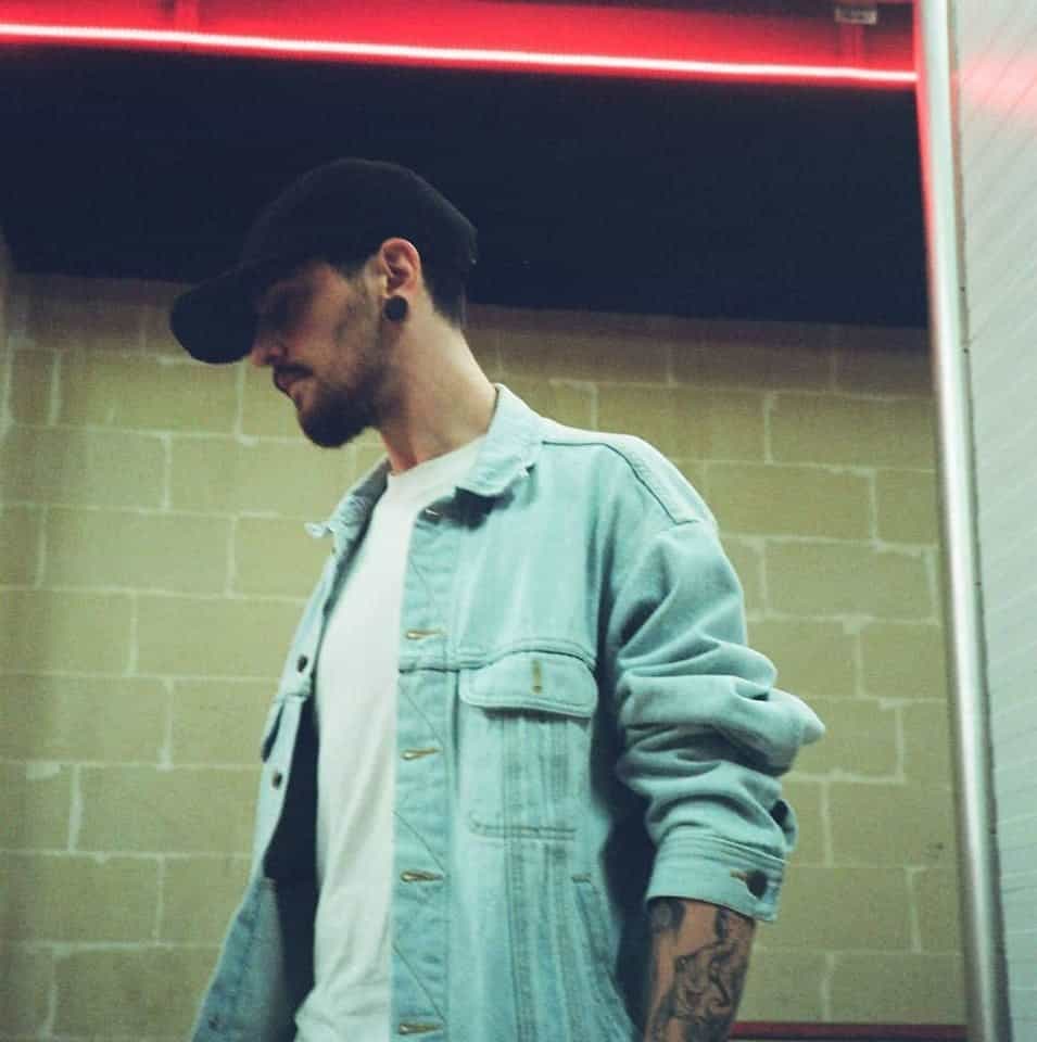 Premiere: Escucha ‘Vulture Droids’ de Krow en Raw Pendulum