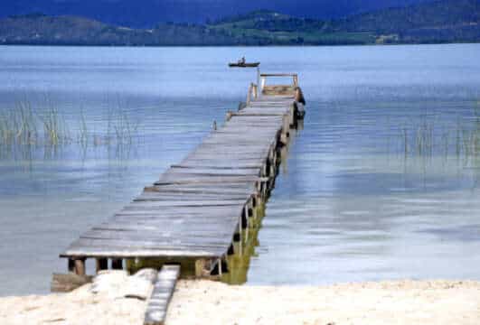 La nueva “joya” de la explotación petrolera LA LAGUNA DE TOTA!