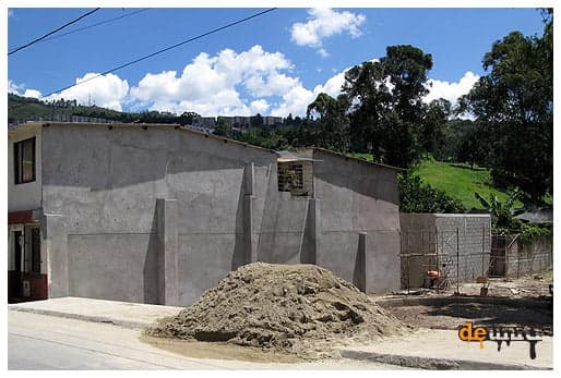 Deuniti, Colectivo de arte de Medellin