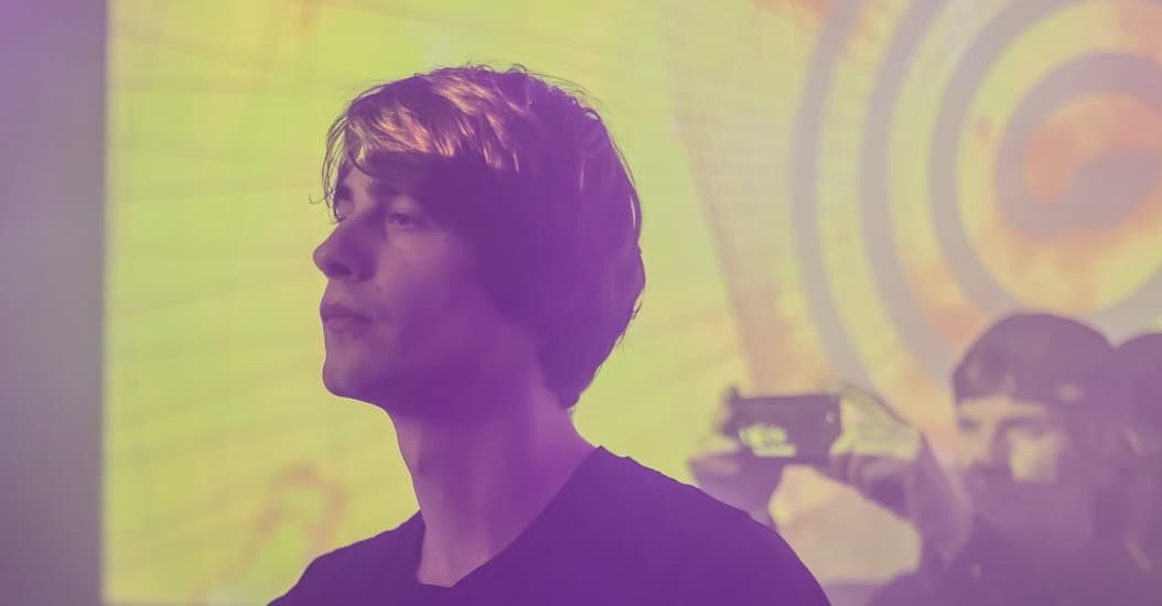 Algo se está cocinando, LUIGI TOZZI en sesión flotante