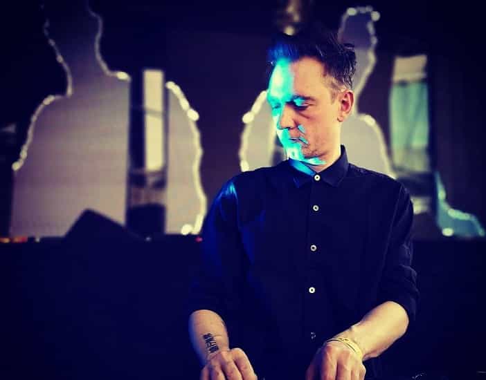 Tiempo para recordar el luminoso Live de PETER VAN HOESEN en el Blackdance Festival