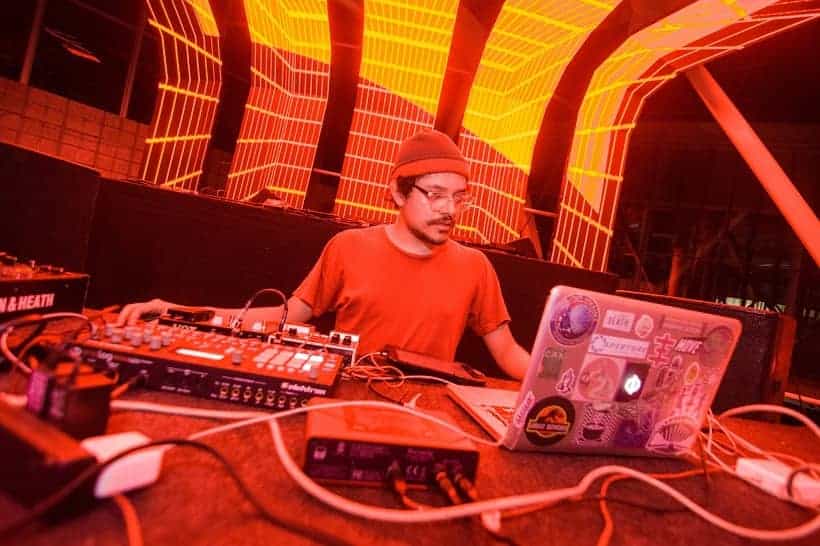 Faunes se va de gira por Europa como Filmmaker